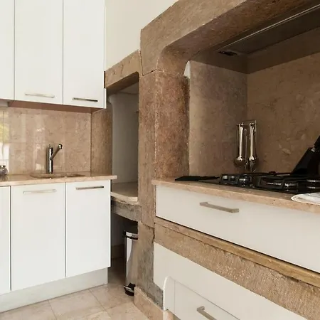 Guestready - Downtown Blue Daire *